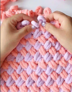 Kit de tricot au doigt DIY 2026 pour débutants, vert personnalisé OEM/ODM avec fil à pompons, artisanat pour la pleine conscience et le soulagement du stress - Product Image 1