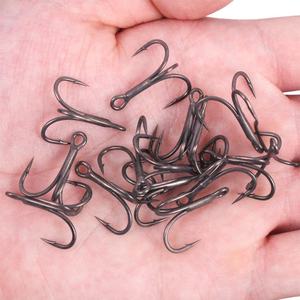 Anzuelos triples de pesca de varios tamaños de diferentes formas, anzuelos triples de acero al carbono, anzuelos triples de agua salada, anzuelos triples de pesca - Product Image 4