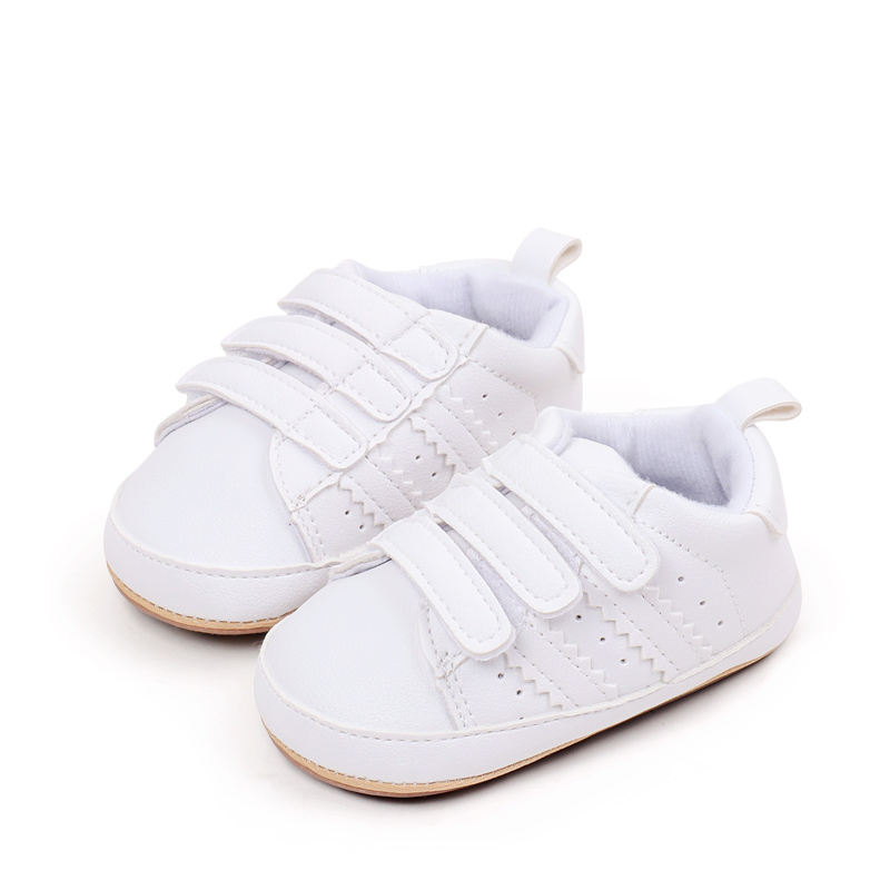 adidas gazelle silver green womens adidas Runfalcon 5 Shoes main image 0