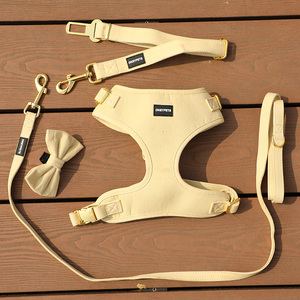 Neues Designer-Denim Weiches Hundegeschirr und Leinenset Robustes Verstellbares Maßgefertigtes Jeans-Öko-Freundliches Hundegeschirr-Set - Product Image 6