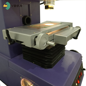 เครื่องฉายภาพโปรไฟล์แบบดิจิตอลพร้อมหน้าจอสำหรับการวัด - Product Image 2