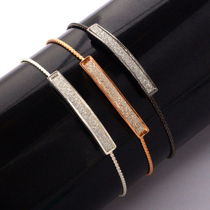 Pulsera de Aleación de Cobre para Mujer, Estilo Europeo Americano, Joyería Brillante para Fiestas, Tamaño Ajustable - Product Image 2