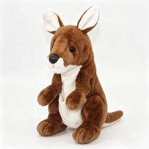 Peluche de Ciervo Marrón Sentado Realista Personalizado, Juguete de Peluche Suave de Ciervo con Bolsa Abdominal, Recuerdo de Vida Silvestre, Confortable de Tela Súper Suave - Product Image 3