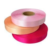 Étiquettes en satin polyester de couleur personnalisée au toucher doux Rouleau d'étiquettes textiles de haute qualité Lavables