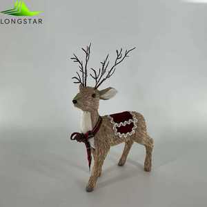 Figurines de Noë<span class=keywords><strong>l</strong></span> en résine, <span class=keywords><strong>écureuil</strong></span> <span class=keywords><strong>et</strong></span> <span class=keywords><strong>renard</strong></span>, charmantes <span class=keywords><strong>et</strong></span> festives, décorations animales réalistes faites à la main, rehaussent <span class=keywords><strong>l</strong></span>'ambiance de Noë<span class=keywords><strong>l</strong></span> à la maison - Product Image 6