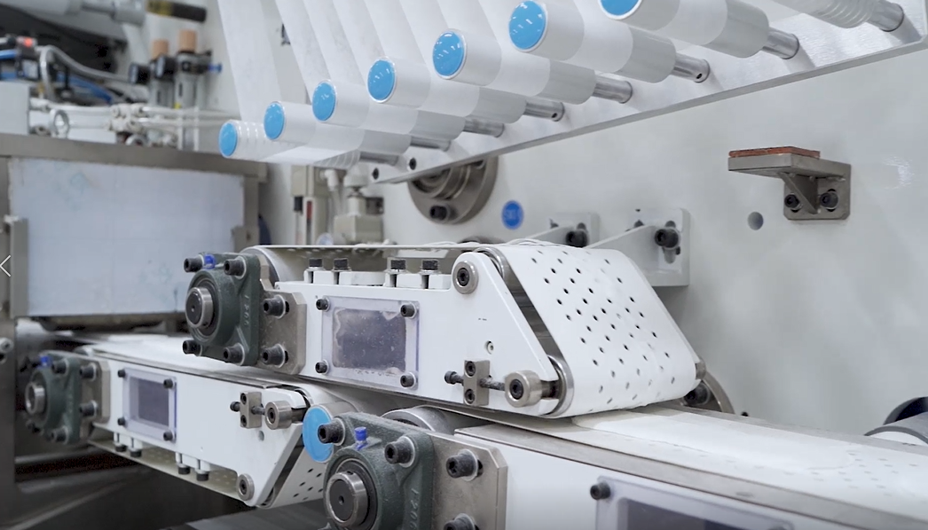 sanitary pad production line