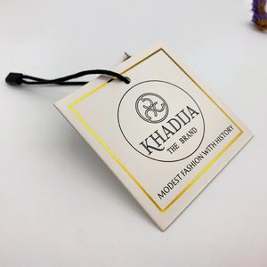 Nhà máy cung cấp cao cấp tùy chỉnh lá vàng dập nổi sang trọng hangtags vuông treo tag tinh tế Swing Tag cho hàng may mặc - Product Image 2