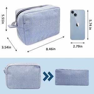 Bolsa de Cosméticos Grande para Mujer, Neceser de Viaje con Rayas, Bolsa de Cosméticos de Tela Seersucker, Organizador Estético para Mujer, Bolsa de Almacenamiento - Product Image 2