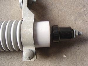 पोर्सिलाइन 1kv10ka धातु-ऑक्साइड वृद्धि 5kv प्रकाश वृद्धि - Product Image 6