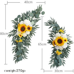 Fleur <span class=keywords><strong>d</strong></span>'angle de signe <span class=keywords><strong>d</strong></span>'eau <span class=keywords><strong>d</strong></span>'<span class=keywords><strong>arche</strong></span> de mariage de tournesol artificiel pour la <span class=keywords><strong>d</strong></span>écoration de fond pour le <span class=keywords><strong>magasin</strong></span> <span class=keywords><strong>d</strong></span>'<span class=keywords><strong>usine</strong></span> <span class=keywords><strong>d</strong></span>'exportation - Product Image 6
