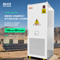 Système de stockage d'énergie C&I tout-en-un 135 kW 261 kWh, armoire de stockage d'énergie liquide refroidie par liquide avec batterie LiFePO4 et BMS intelligent pour projet de stockage solaire