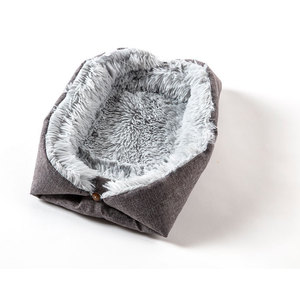 Dual-Use <b>Plush</b> <b>Cat</b> Nest Pet Bed Cute Square <b>Cat</b> Mat with Striped Pattern for Autumn and Winter for Reptiles - Product Image 5