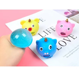 Juguete Blandito de Unicornio con Bola Saludable, Juguete Sensorial TPR para Apretar, Conejo, Oso, Cerdo, Alivio del Estrés, Bola Antiestrés, Descompresión - Product Image 3