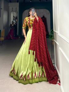 Colección 2025: Lehenga Choli de Seda Tussar Cómodo y Elegante con Lentejuelas y Estampado de Secado Rápido para Bodas y Fiestas, Estilo Indio-Pakistaní - Product Image 2
