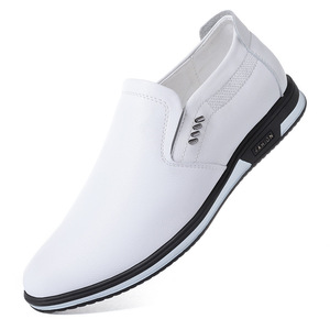 Mocassins en cuir blanc pour hommes, en cuir de vachette souple, respirants, chaussures plates, style décontracté pour le travail, été 2024 - Product Image 3