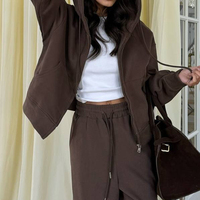 Ensemble de survêtement d'hiver en coton tricoté pour femme, personnalisé, avec capuche à cordon de serrage de couleur unie, design 2 pièces, vente en gros