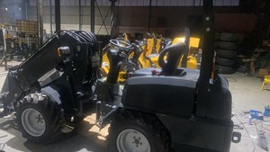 China Cargadores articulados Telescópico Nuevo Diesel 4x4 Cargadores Compacto 2ton 3ton Cargadores pequeños - Product Image 5