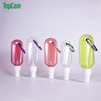 Vente en gros de flacons pulvérisateurs en plastique de 30 ml, 50 ml, 60 ml, porte-clés, vaporisateur de désinfectant pour les mains portable pour les voyages, avec mousqueton, logo personnalisé