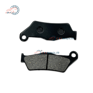 CQHZJ Fournisseurs en gros de pièces détachées et d'accessoires pour motos Pièces modifiées pour <span class=keywords><strong>moto</strong></span> AX100 Plaquettes de frein d'origine - Product Image 2