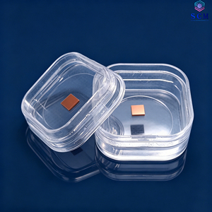 <span class=keywords><strong>Plaquette</strong></span> de cuivre monocristallin de taille OEM 5*5*0.5mm, tolérance d'<span class=keywords><strong>angle</strong></span> de cristal précise, haute conductivité, substrat monocristallin de Cu - Product Image 1