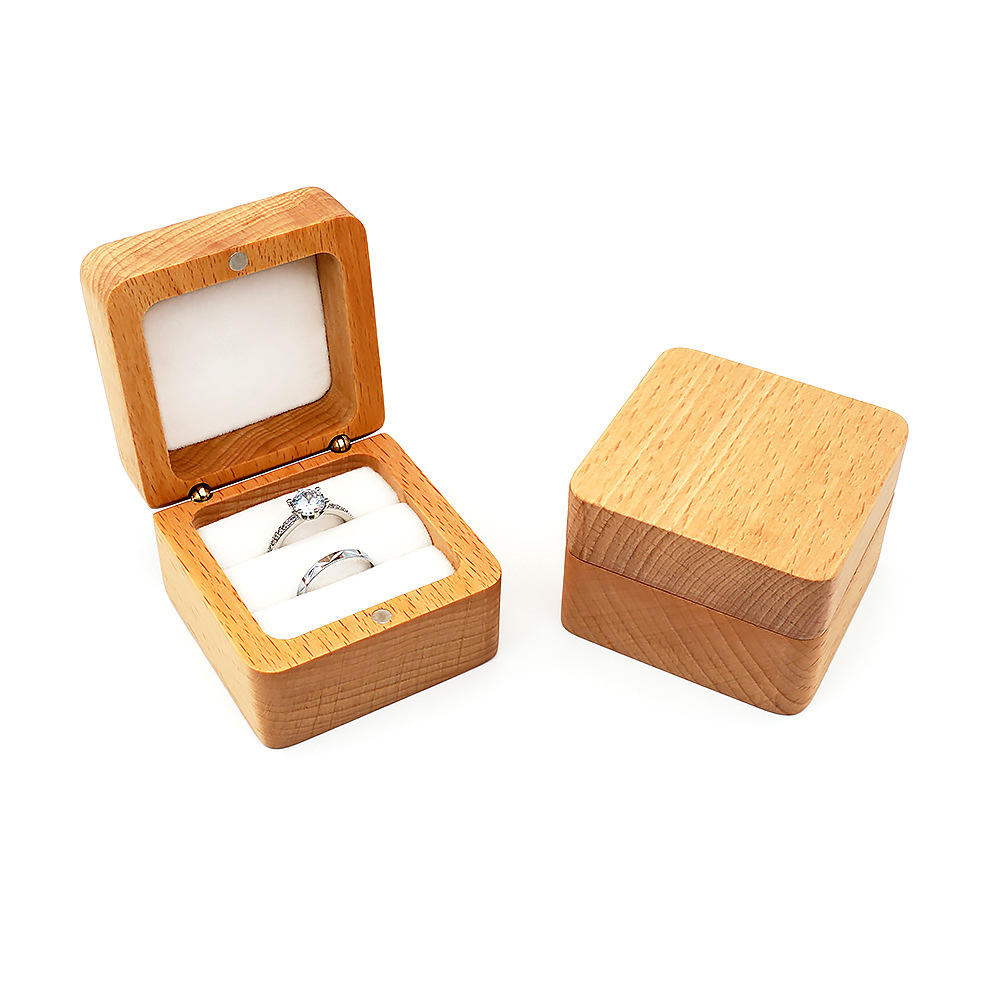 วอลนัท+กำมะหยี่สีขาว