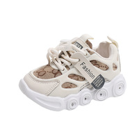 Chaussures de Sport Enfants 2024 Baskets Mode Respirantes à Lacets LED Décontractées pour Garçons et Filles
