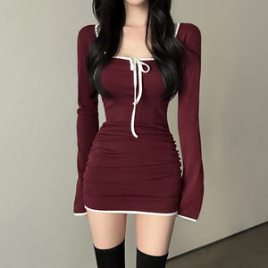 Robe Courte Femme Col Carré Style Coréen Manches Cloche Couleur Contrastante Élégante Ceinture à Nouer Coupe Moulante Ajustée - Product Image 2