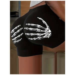 Shorts chauds pour femmes avec imprimé lettres, style streetwear européen et américain, décontractés, pour le fitness, pantalon de yoga léger et à séchage rapide - Product Image 1