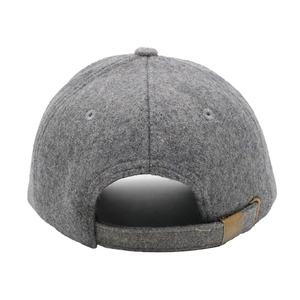 Gorras de Béisbol de Fieltro de Lana de Invierno de Alta Calidad para Hombre y Mujer, Gorras Deportivas Cálidas con Estampado en Tela y Logotipo de Goma, Venta al Por Mayor - Product Image 4