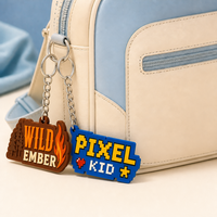 Porte-clés en PVC souple personnalisé OEM ODM, imprimé en relief 3D, imperméable, ne se décolore pas, pour les événements scolaires, les cadeaux d'équipe