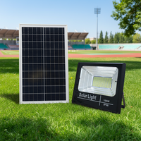 Projecteur solaire LED en aluminium à panneau séparé avec détecteur de mouvement, étanche IP67, haute efficacité 200W, pour stade