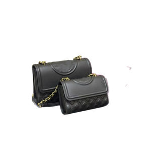 Sac à main en cuir de haute qualité pour femmes, sac à bandoulière durable pour le shopping, les voyages et l'usage quotidien, disponible au meilleur prix du marché - Product Image 2