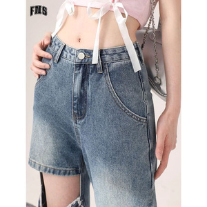 Jeans a Zampa Strappati con Fiocco Stile Americano Retrò da Donna Taglie Forti, Modello High Street Sassy Girl con Dettagli Cut-out - Product Image 4