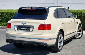 Puissance et performances utilisées 2018 <span class=keywords><strong>BENTLEY</strong></span> BENTAYGA 5DR SUV 6L 12CYL AUTOMATIQUE QUATRE ROUES MOTRICES - Product Image 4