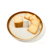 Biscuits japonais au fromage de Hokkaido, fourrés à la crème, enrobés de sucre, emballés individuellement, OEM, marque privée, vente en gros