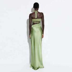 <span class=keywords><strong>Jupe</strong></span> longue en <span class=keywords><strong>satin</strong></span> <span class=keywords><strong>vert</strong></span> de luxe décontractée sur mesure de haute qualité pour femme - Product Image 3