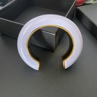 Bracelet manchette rétro minimaliste en résine, jonc ouvert épais doré antique, bijoux empilables pour femme couleur menthe pastel lavande