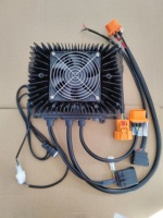 Chargeur de batterie 3,3 kW 96 V 32 A, lithium-ion LFP NMC, entièrement étanche IP67, chargeur de batterie de véhicule pour chariot élévateur, voiture électrique