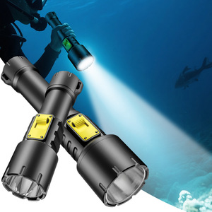 ไฟดำน้ำ LED แบบชาร์จไฟได้ สวิตช์แม่เหล็ก จอแสดงผลดิจิตอล แบตเตอรี่ 18650 26650 ใช้ใต้น้ำ - Product Image 1