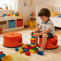Tabouret rond empilable peu encombrant, empilage haute densité, idéal pour les cafétérias, les écoles et les salles d'événements