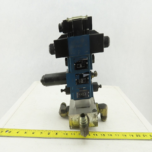 Válvula de Retención Hidráulica Regulada de Centro Flotante de 4/<span class=keywords><strong>3</strong></span> Vías 4WE6J61/EW11ONwbr9DK25L - Product Image 1