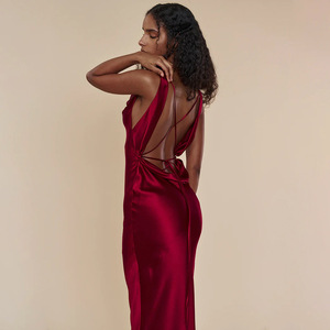 Robe de soirée longue style européen et américain, dos nu, sans manches, taille naturelle - Product Image 1