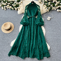 Robes longues élégantes à col montant, boutonnées, brodées au crochet, à manches lanternes et à taille nouée pour femme Printemps-Été