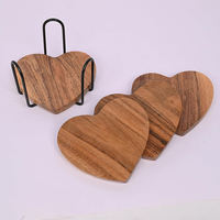 Dessous de verre léger en forme de coeur en bois d'acacia massif avec support en fer pour décoration de table basse cadeau de pendaison de crémaillère nouvelle maison sous-verre de cuisine