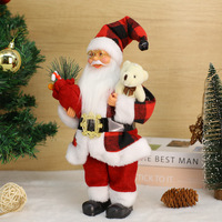 Figurine de Noël debout Père Noël en plaid rouge et noir avec ours en peluche et sac cadeau, décoration de maison en fer