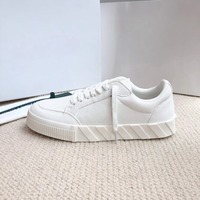 Chaussures pour hommes en cuir véritable de luxe, sportives, antidérapantes, respirantes, printemps/hiver, décontractées, blanches, tendance, pour la marche