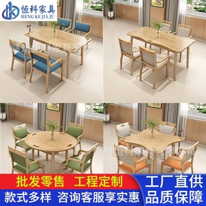 Ensemble table et chaises en bois massif 4 pièces, durable, pour personnes âgées, maisons de retraite, appartements, maisons de vie senior - Product Image 5