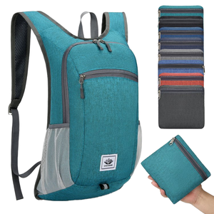 Sac à dos pliable imperméable et tendance pour les sports de plein air et la randonnée, capacité 20-37L, bretelles arquées, doublure en polyester - Product Image 1