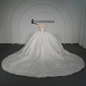 Vestido de Novia de Lujo Hz020-Pz, Magnífico Vestido de Gala Color Marfil con Lentejuelas, Hombros Descubiertos, Corsé con Cuentas de Cristal - Product Image 5
