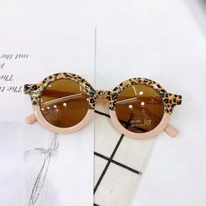 Lunettes de soleil pour bébés de haute qualité, vente en gros, lunettes de soleil mignonnes pour garçons et filles, lunettes de soleil pour enfants UV400, lunettes de soleil rondes pour enfants - Product Image 4